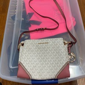 Michael Kors crossbody
